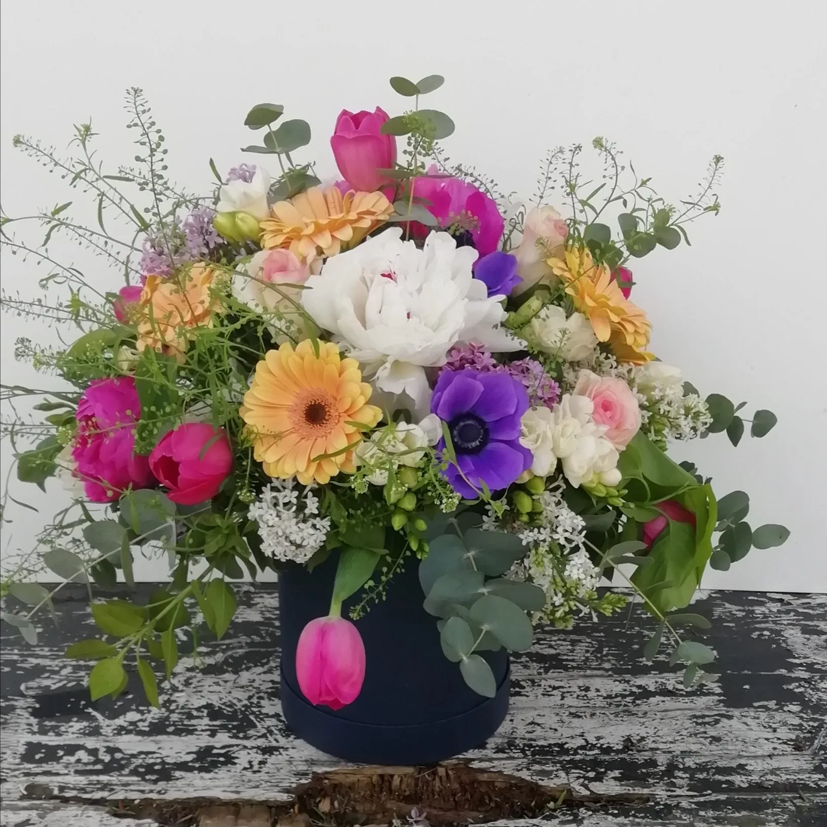 Composizione su scatola