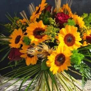 Alternative view of Mazzo di fiori "amore buongiorno!"