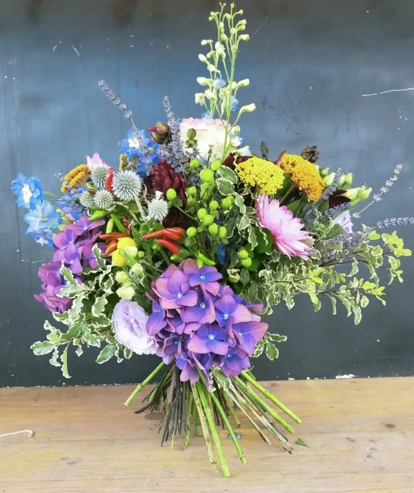 Bouquet Iceberg -Fiori estivi dai colori freschi -De Luca Fiori - Formello